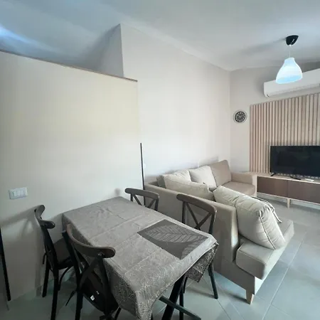 Kastrati Apartman Tirana